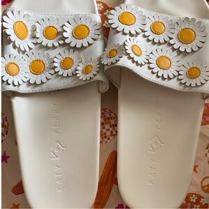 Katy Perry Collections Daisy Embellished Sandals in White and Yellow